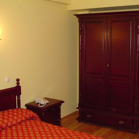 Hotel Europa Ploieşti Zimmer foto