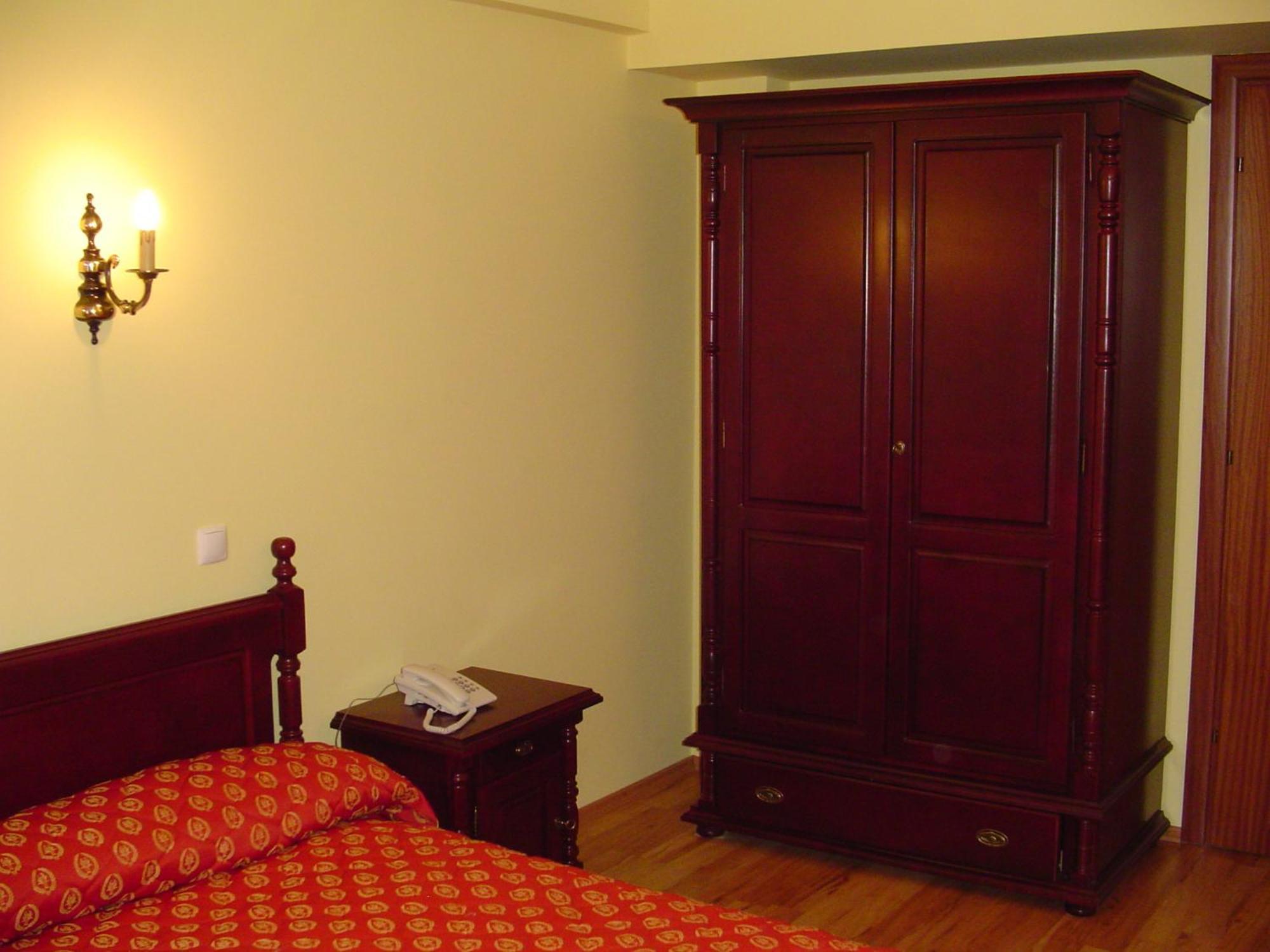 Hotel Europa Ploieşti Zimmer foto