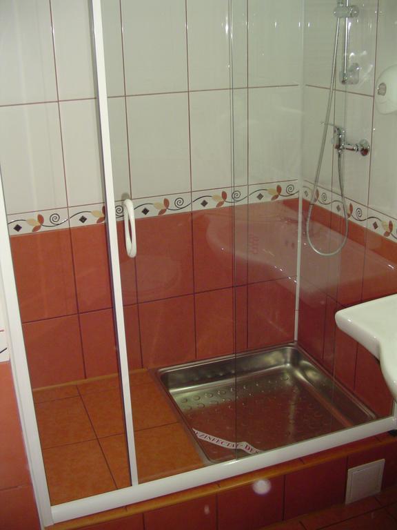 Hotel Europa Ploieşti Zimmer foto